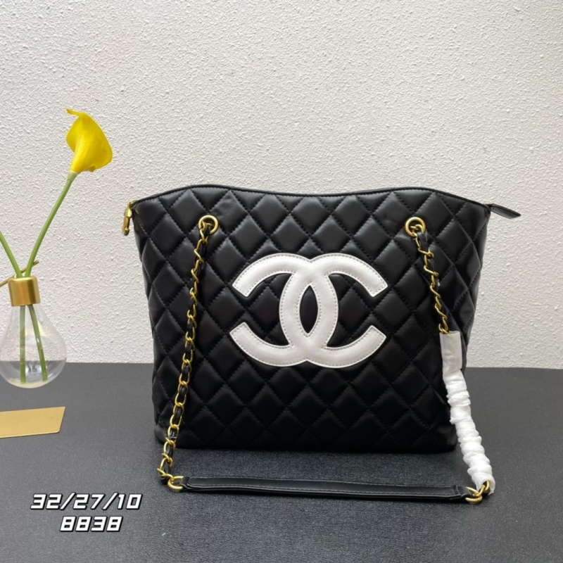Ch**el shopping bags